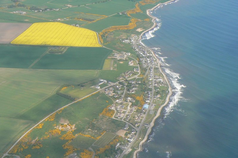 General oblique aerial view of Hilton of Cadboll, Tarbat Ness, Easter Ross, looking NE.